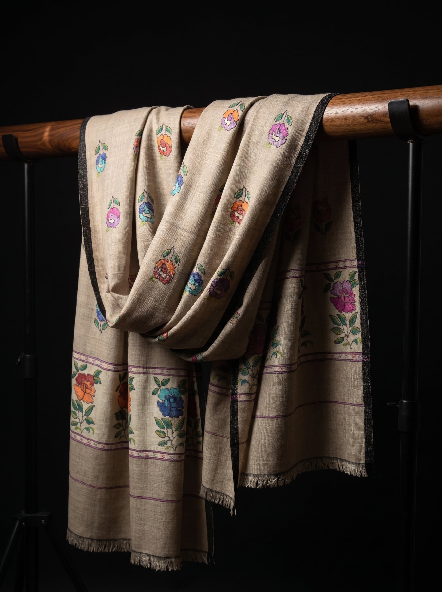 Natural Beige Garden Floral Butti Kani Cashmere Pashmina Shawl — Handwoven in Kashmir — image 3