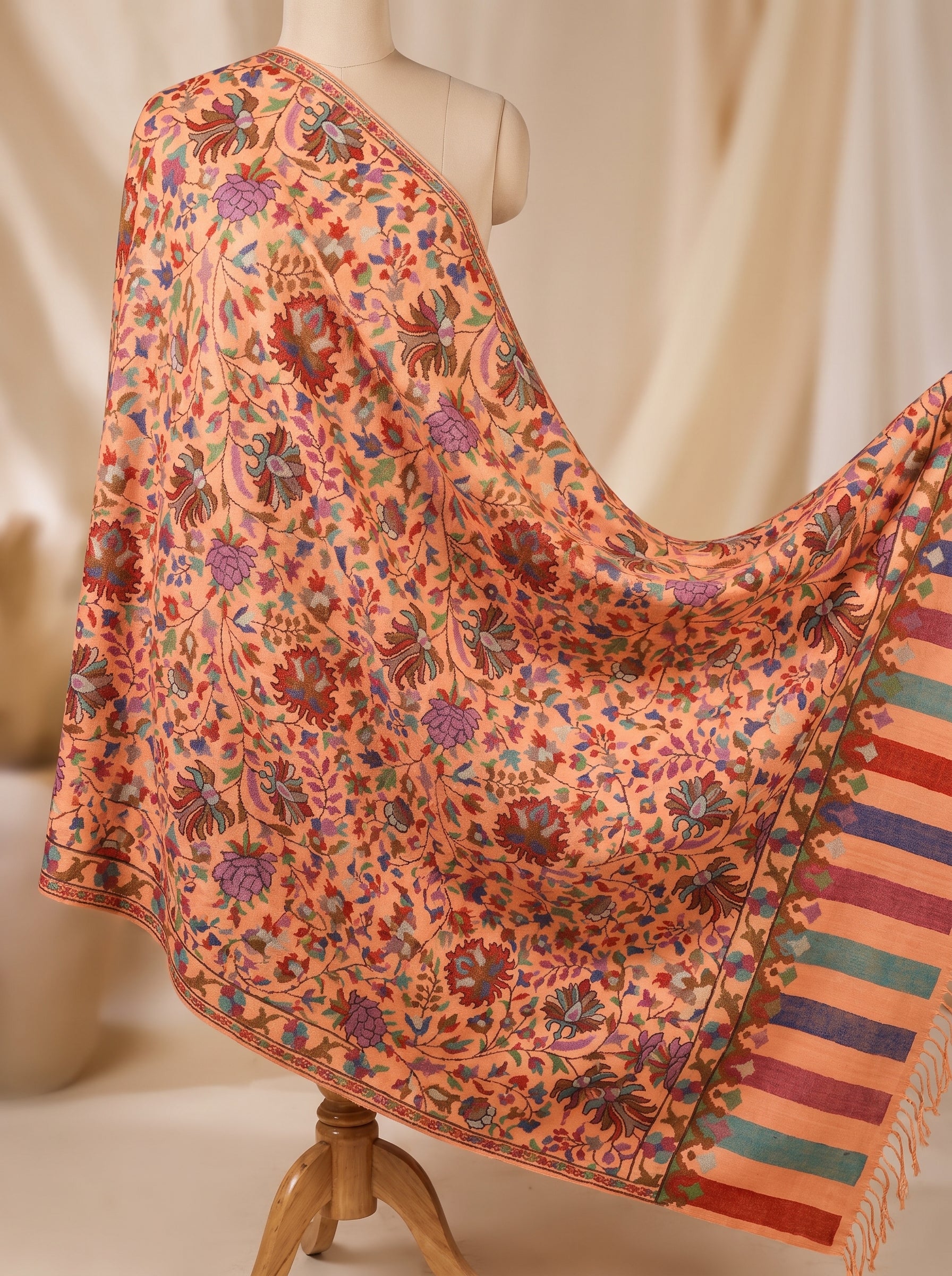 Peach Lavender Floral Jaal Kani Cashmere Pashmina Shawl — Handwoven in Kashmir — image 4